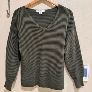 Tommy Bahama Jewel Bay Sequin Olive V-Neck Sweater SP